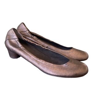 Stuart‎ Weitzman Brown Leather Scrunch Slip On Comfort Ballerina Heel Size 7 **